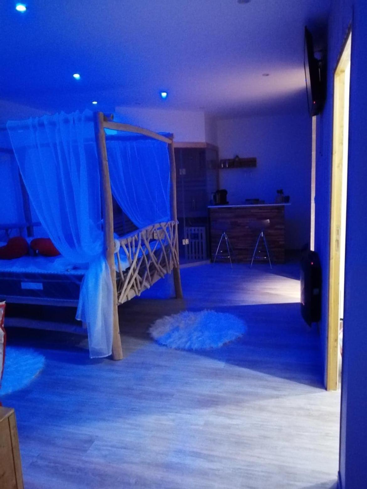 Le Reve De Lily Bed and Breakfast Les Vignères Buitenkant foto